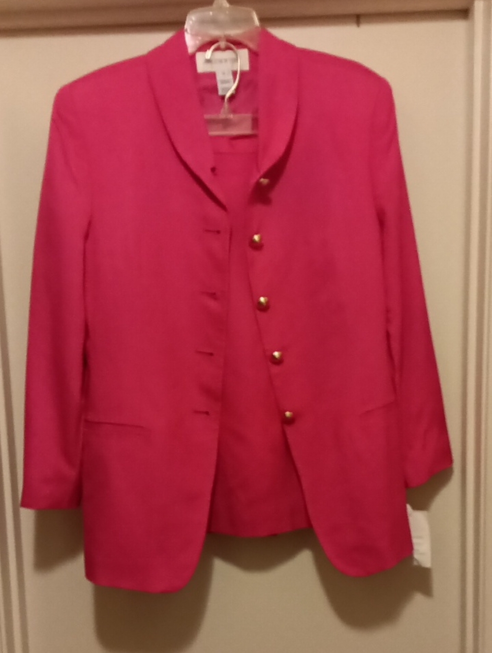 Jones New York Bright Fuchsia Blazer with Gold Buttons